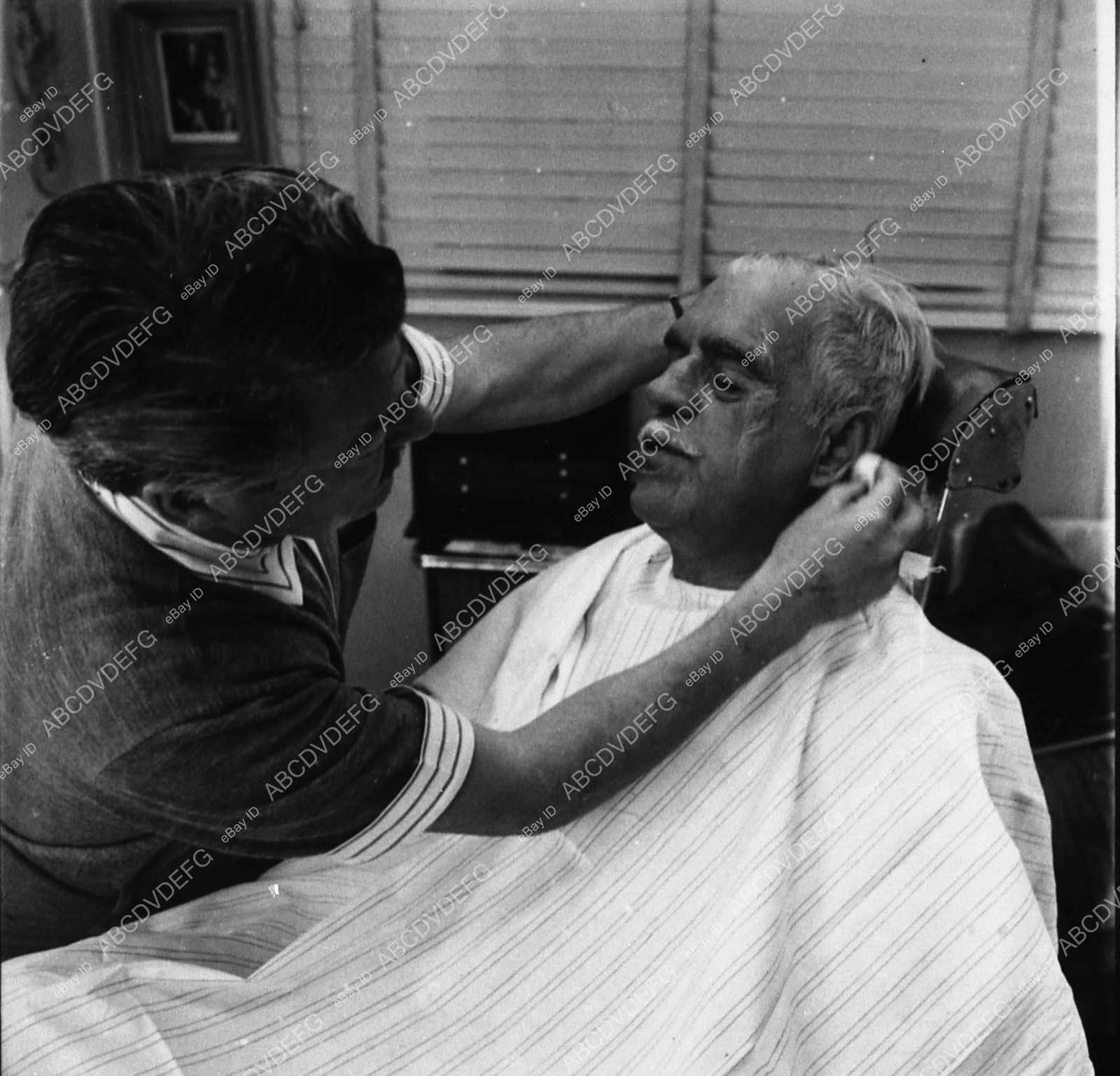 2158-25 Boris Karloff makeup artrists George & Gordon Bau Frankenstein 1970 2158 